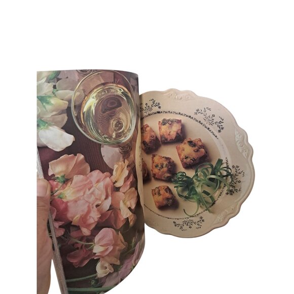 Vtg Lot 2 Betty Crocker Cookbooks Easy Entertaining Appetizers 1989 1992 Party - Picture 14 of 16